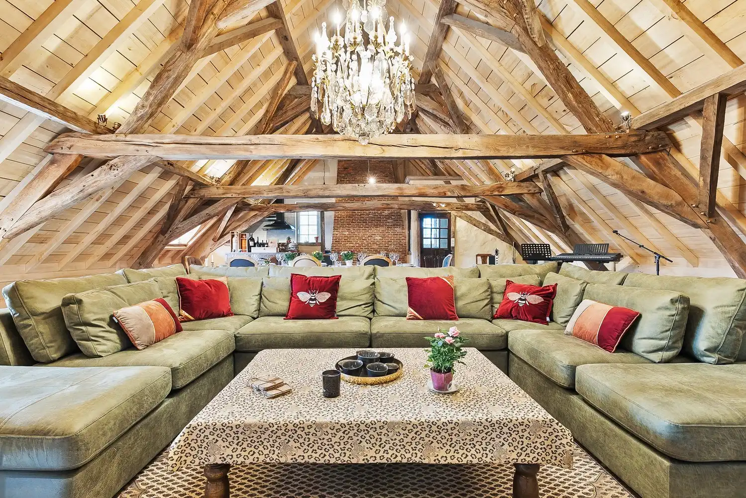 Recent gerenoveerde hoeve op een perceel van 3698 m² te Heist-op-den-Berg foto 4