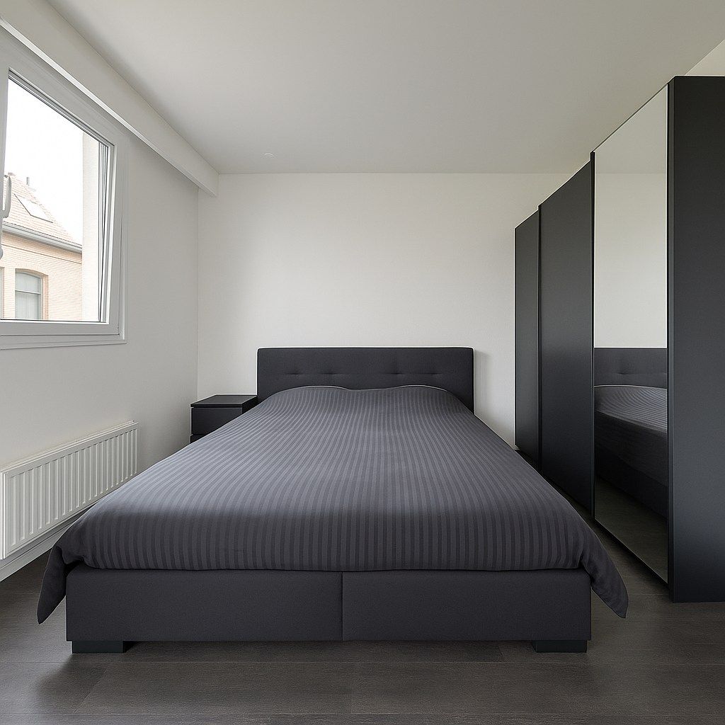 Te koop: Uitzonderlijk ruime stadswoning met 6 slaapkamers, garage en tuin in het hart van Sint-Niklaas! foto 15