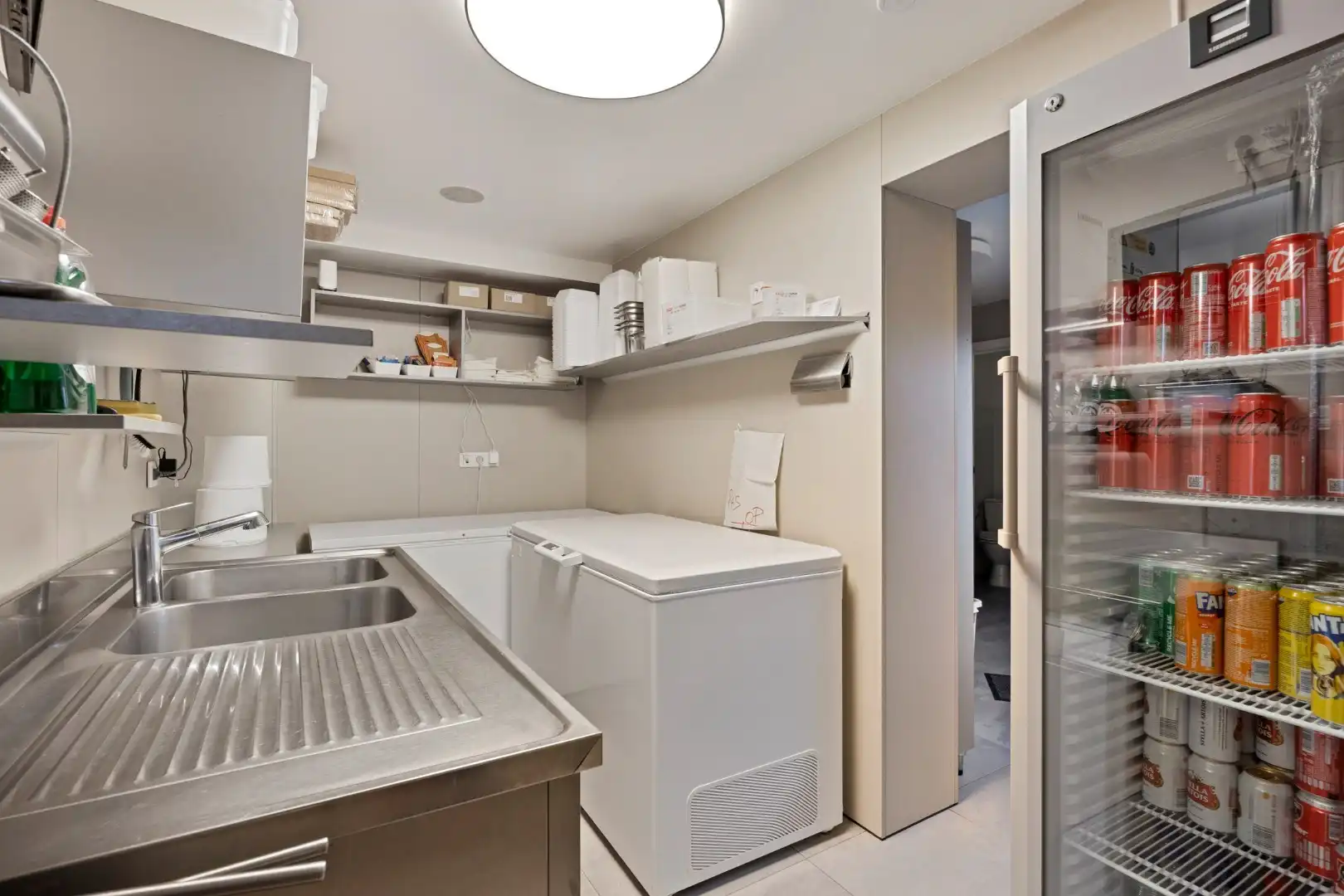 Opbrengsteigendom met handelspand en 3 appartementen te koop in Heverlee op een super ligging! foto 9