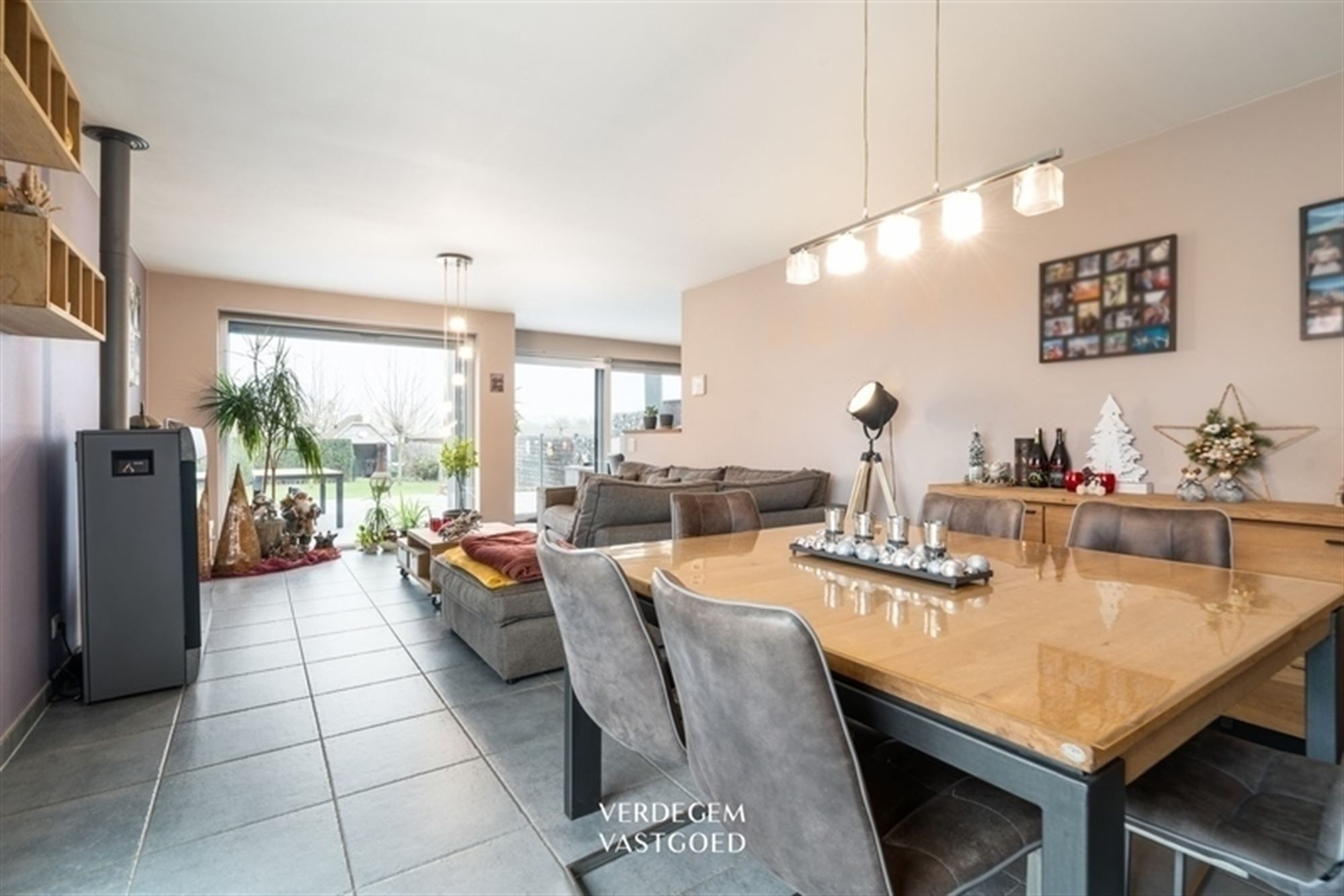 Mooie familiewoning met 4 slaapkamers en zuid tuin foto 4