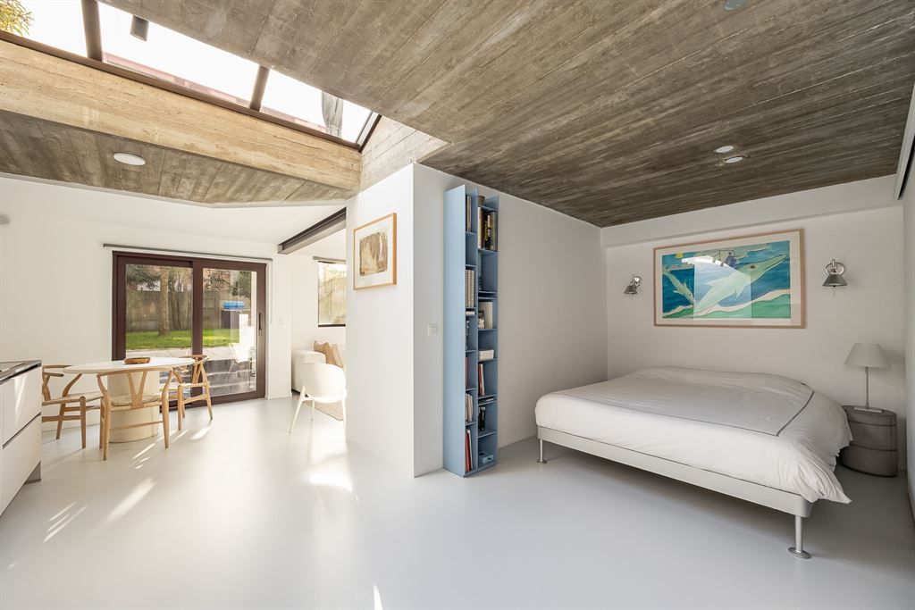 Modernistische, lichte bel-etage woning foto 20