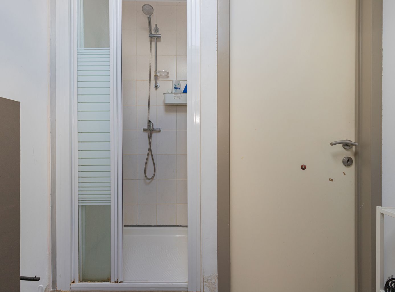 Gerenoveerde woning op wandelafstand van het centrum! foto 16