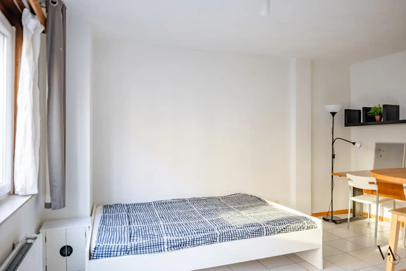 Bemeubelde studio op absolute toplocatie in het stadscentrum foto {{pictureIndex}}