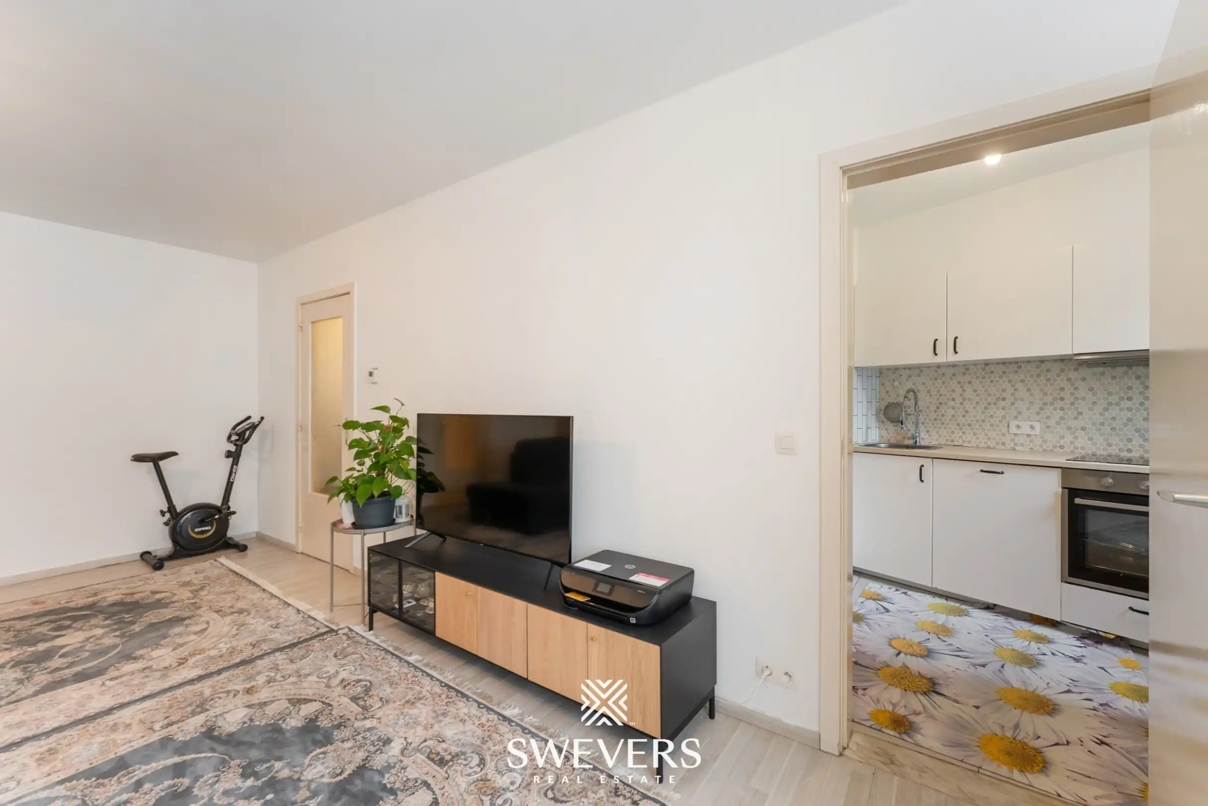 Mooi appartement, 2 slpk, met ruime autostaanplaats en aparte kelderberging foto 6