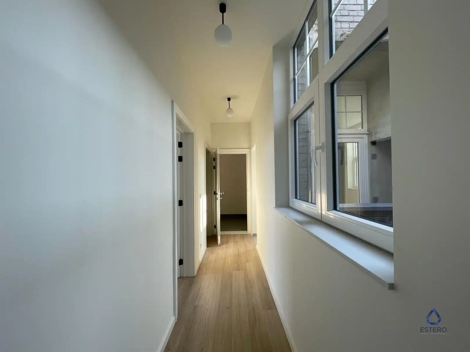 Gerenoveerd appartement op tolocatie foto 2