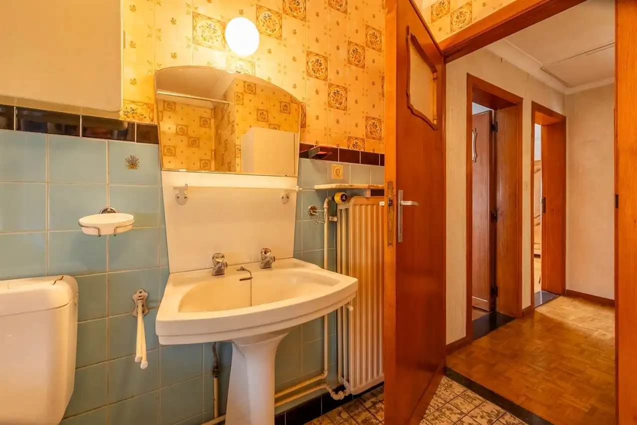 Karaktervolle vrijstaande woning met uitbreidingspotentieel in centrum foto 22