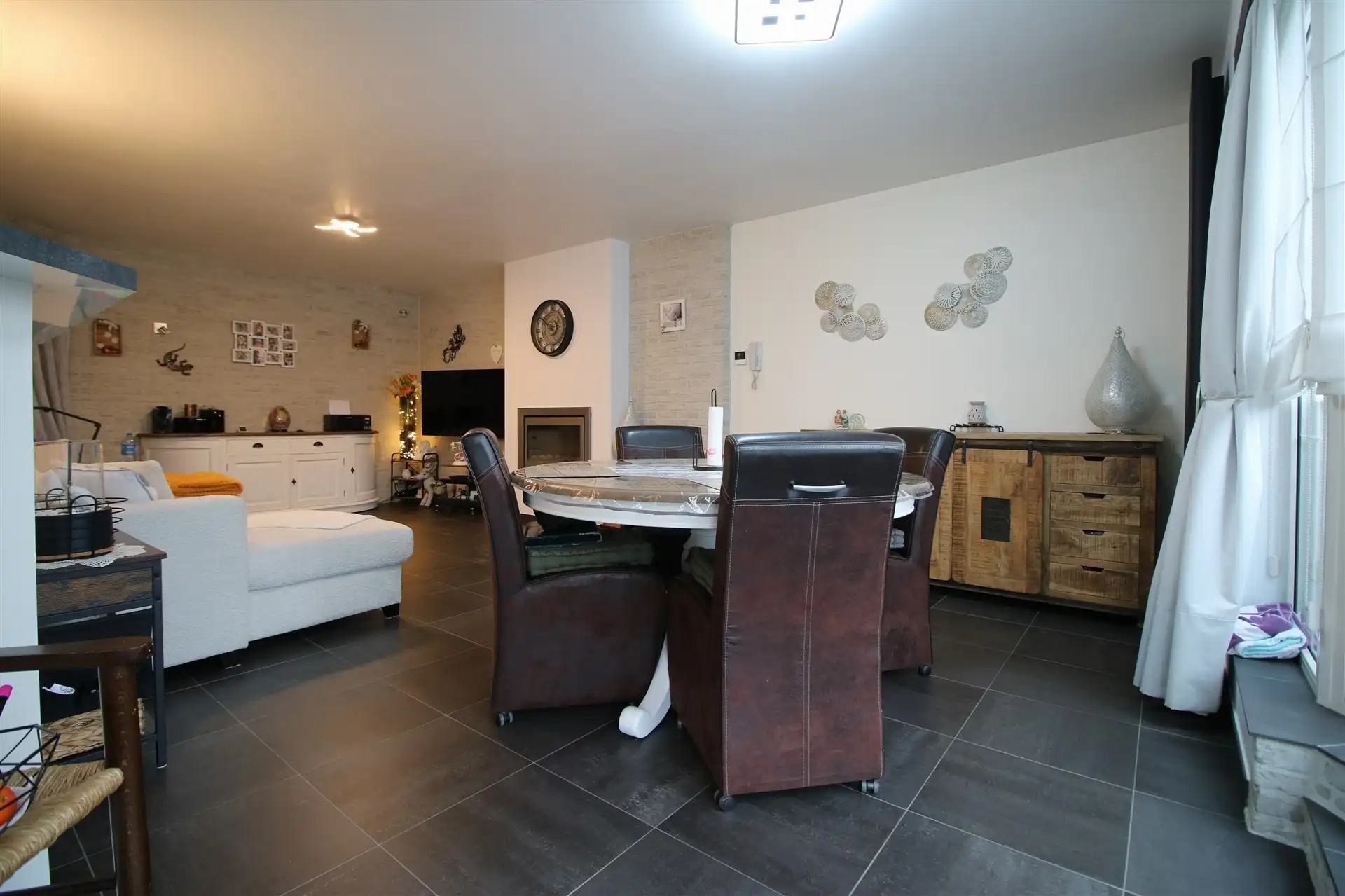 Mooie duplex met terras en parking foto 3