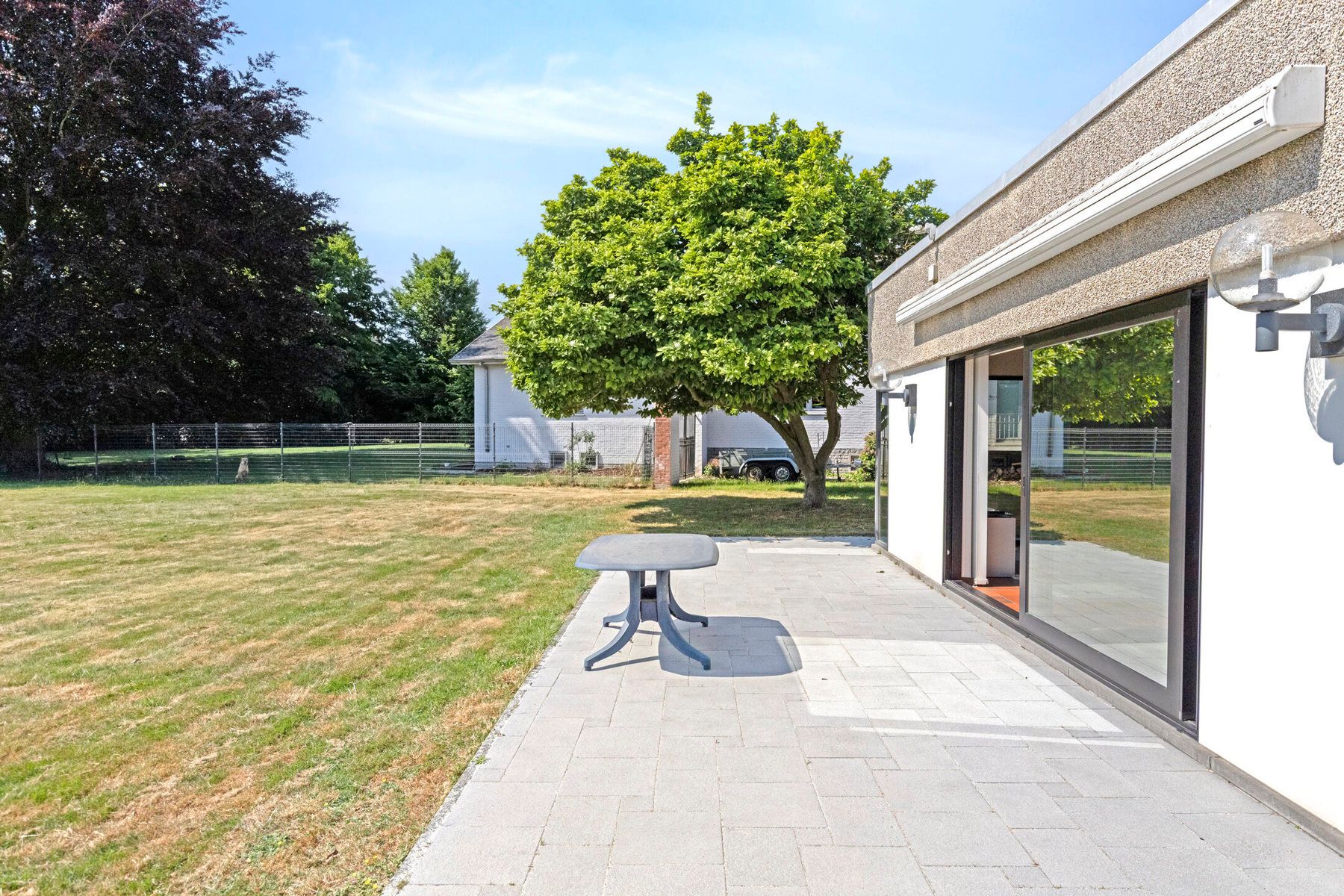 Architecturale parel met 3slaapkamers en garage op 14a 42ca! foto 18