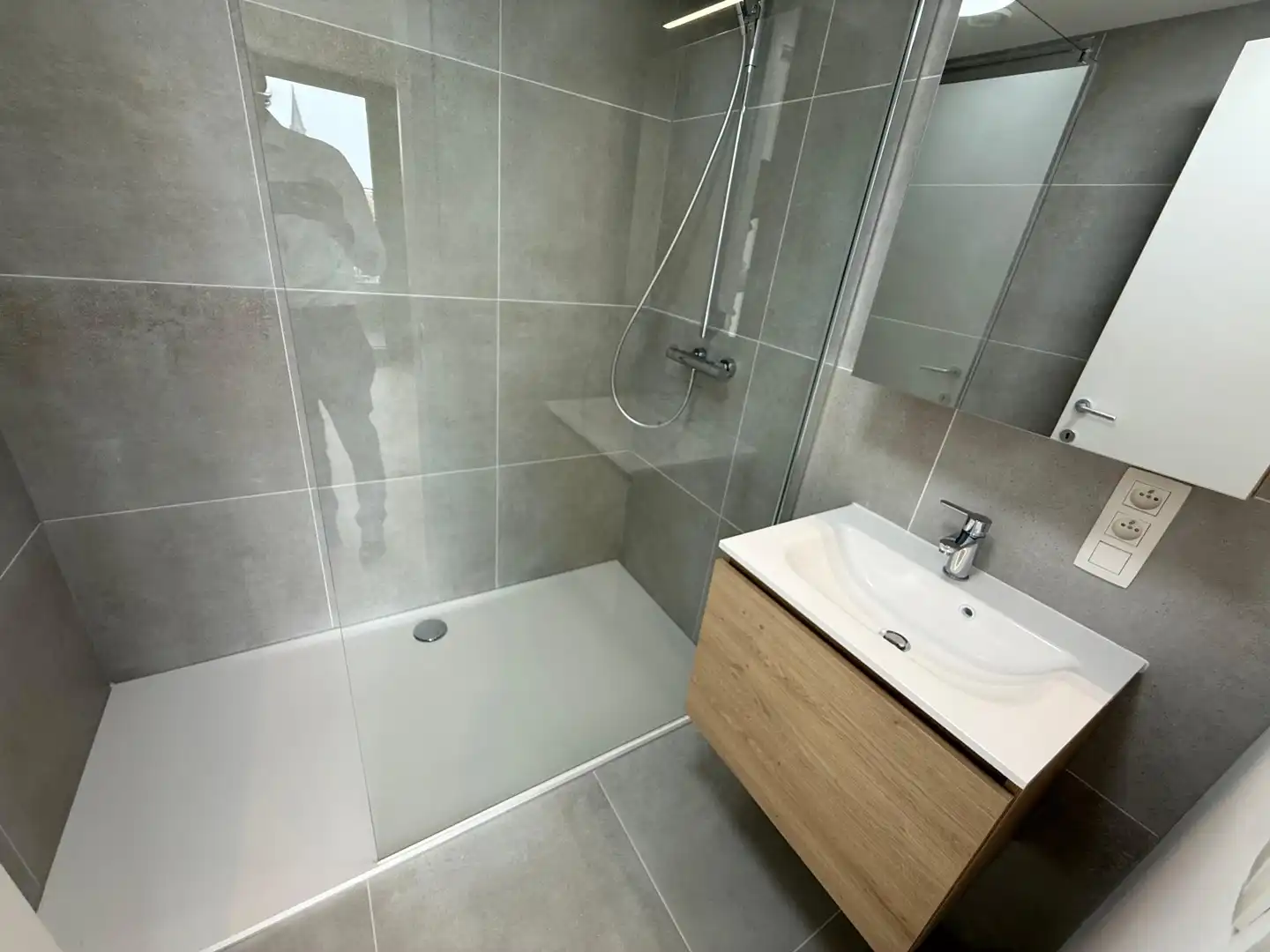 NIEUW APPARTEMENT MET TERRAS foto 6