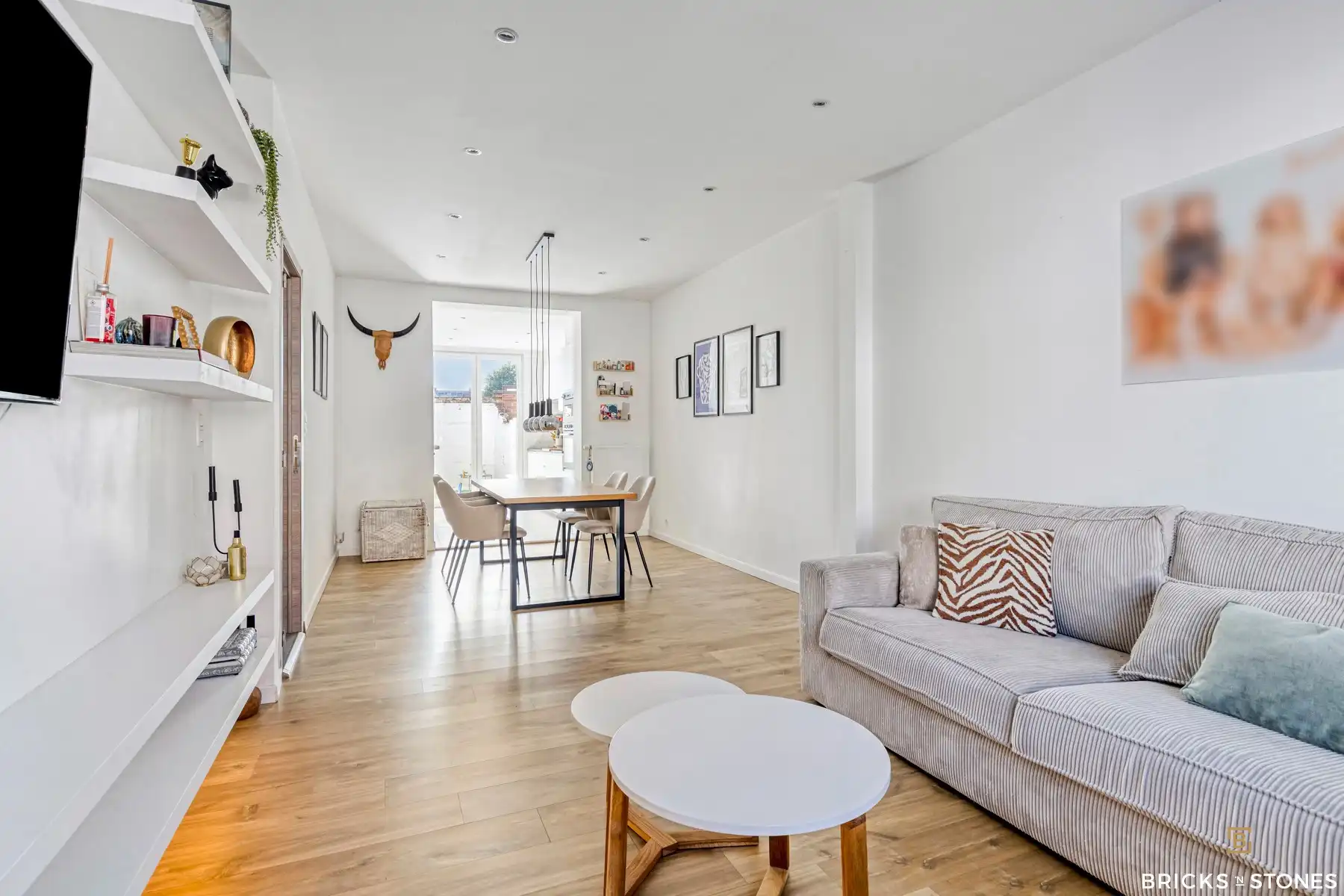 Leuke instapklare woning met 4 slpkms en tuin foto 4