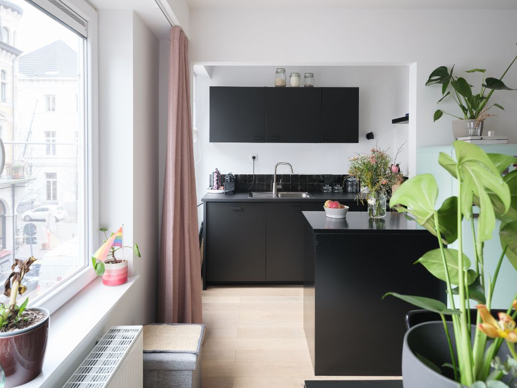 Instapklaar appartement op een toplocatie in het hart van Gent – recent gerenoveerd met twee ruime slaapkamers. foto 2