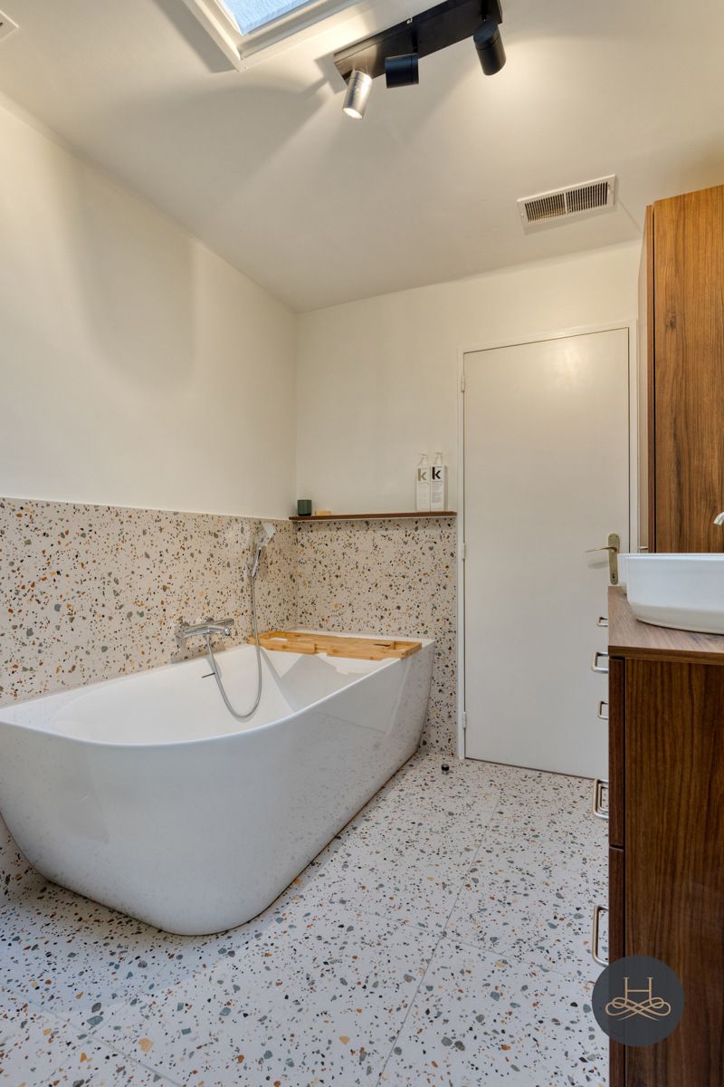Instapklare bel-etagewoning met tuin in hartje Groenenhoek foto 22