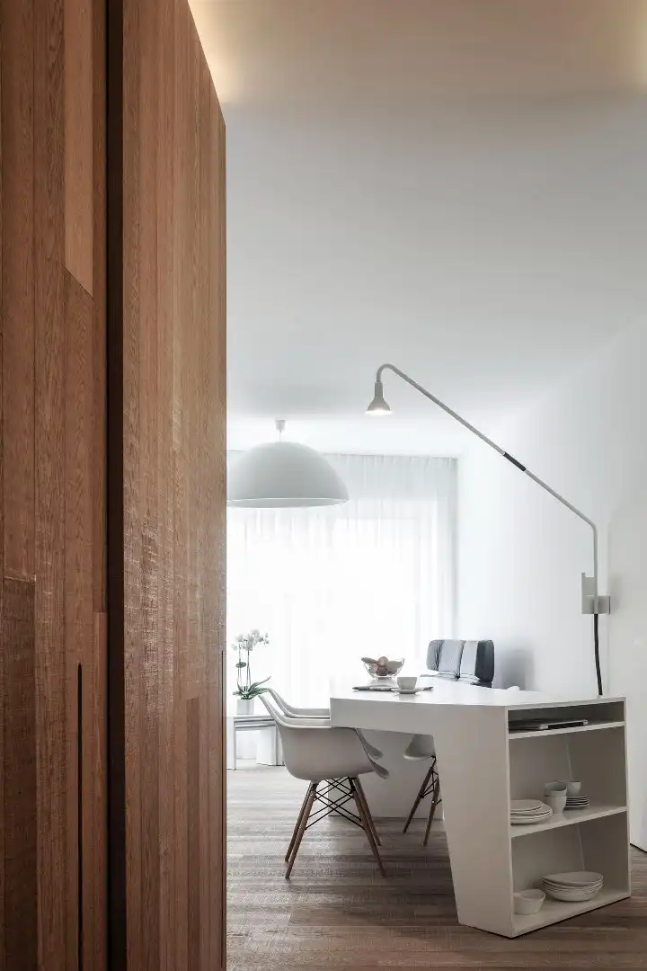 Uniek rolstoelvriendelijk en gemeubeld gelijkvloers appartement met terras dankzij hoogstaande architectuur  foto 6
