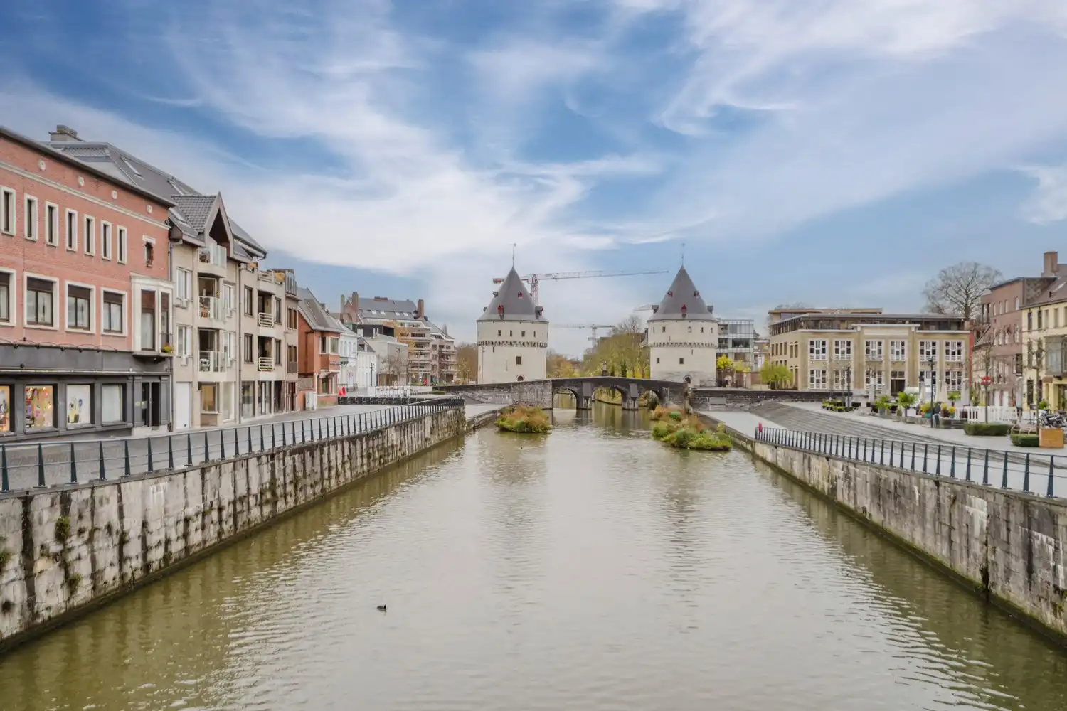 UNIEK PAND OP TOPLIGGING foto 25