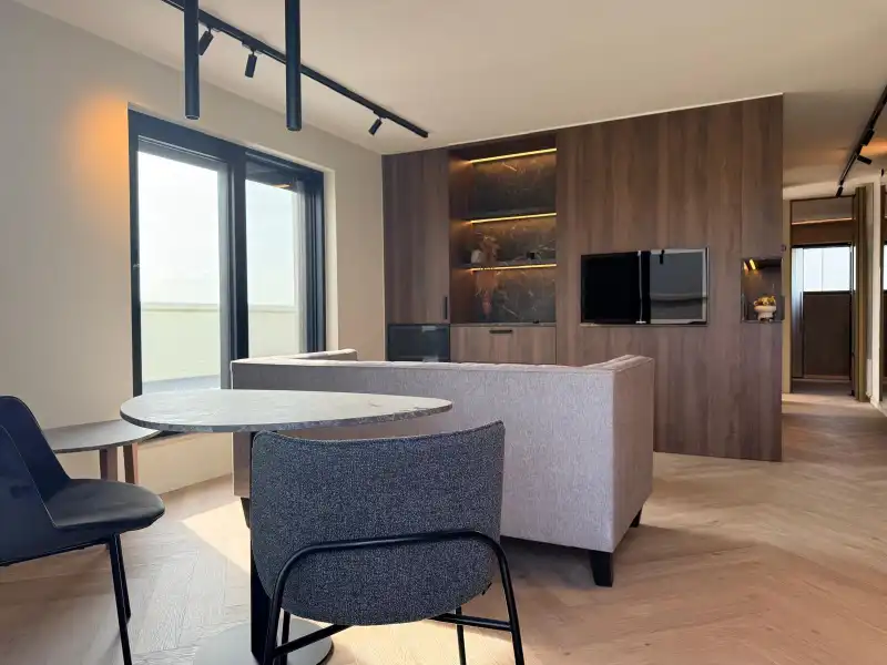 2 SLAAPKAMER APPARTEMENT MET PRACHTIG UITZICHT!! foto 2