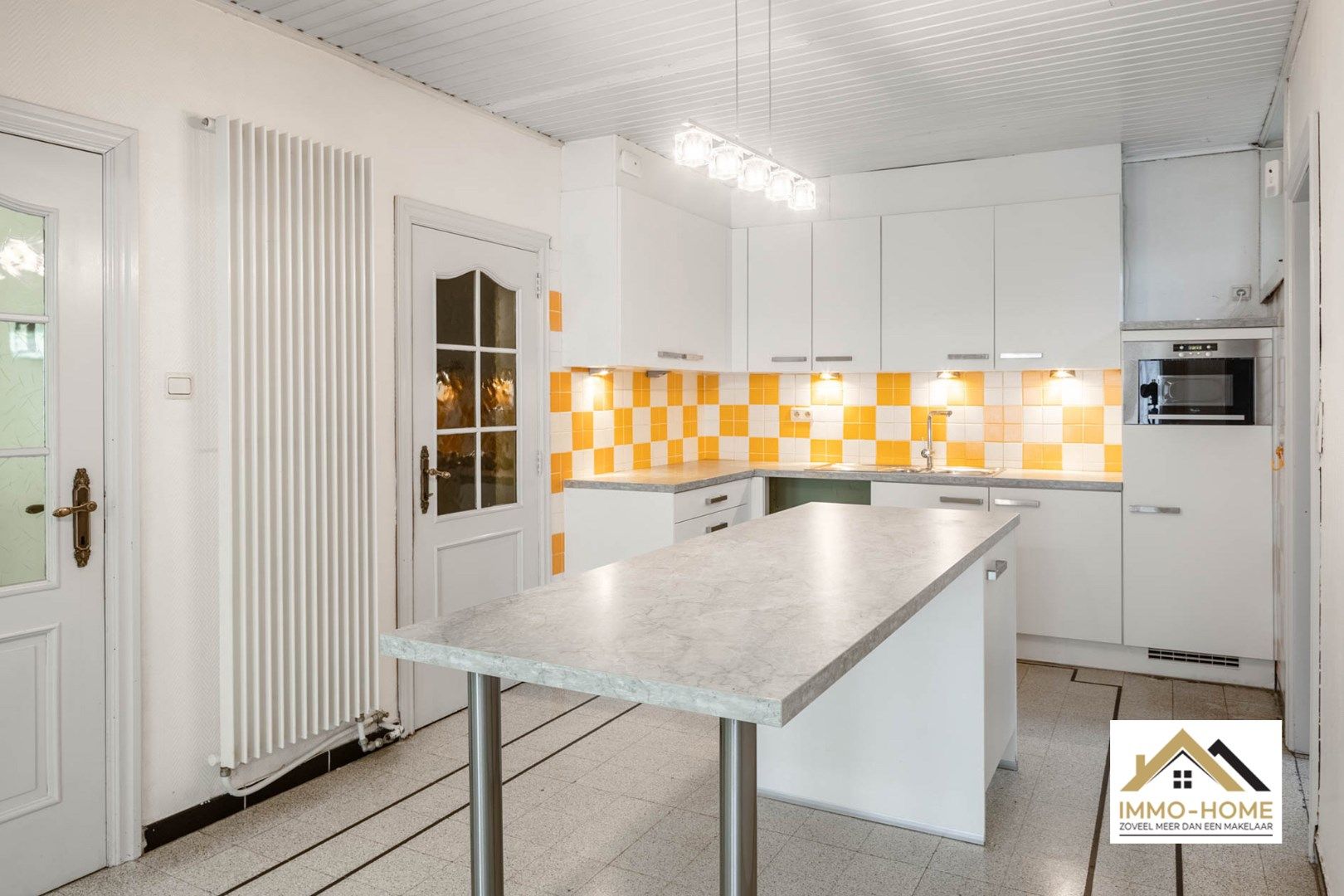 Zeer ruime woning met veel potentieel!  foto 8