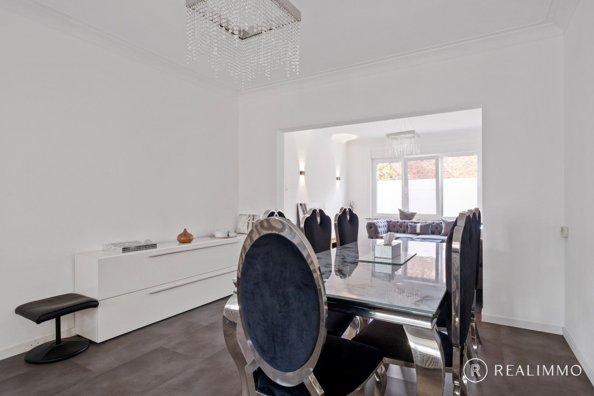 Gerenoveerde woning in het centrum van Waregem foto 3