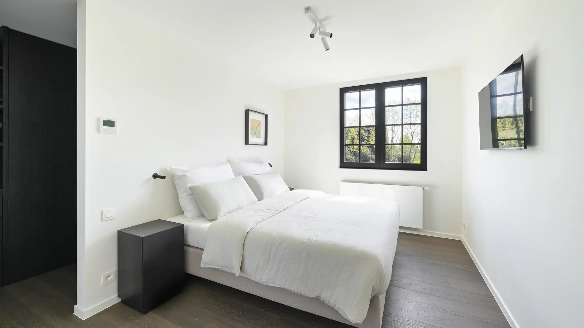 ZA 18-04-2026 ts 14u-17u OPENDEUR Vauxelles 7– Alleenstaande villa uitzonderlijk rustig gelegen in een groene omgeving, aan de rand van het Zoute vlakbij de Kalfsmolen en de Graaf Jansdijk. foto 11