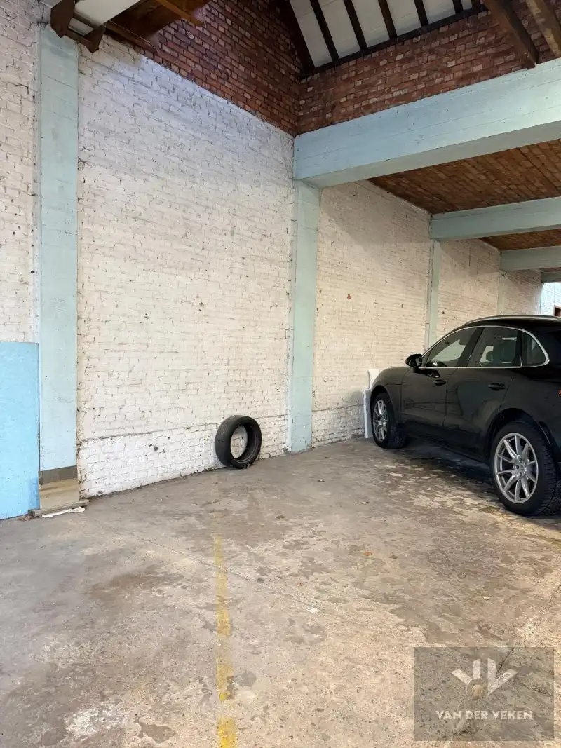 Autoplaats stadsomvaart foto 2