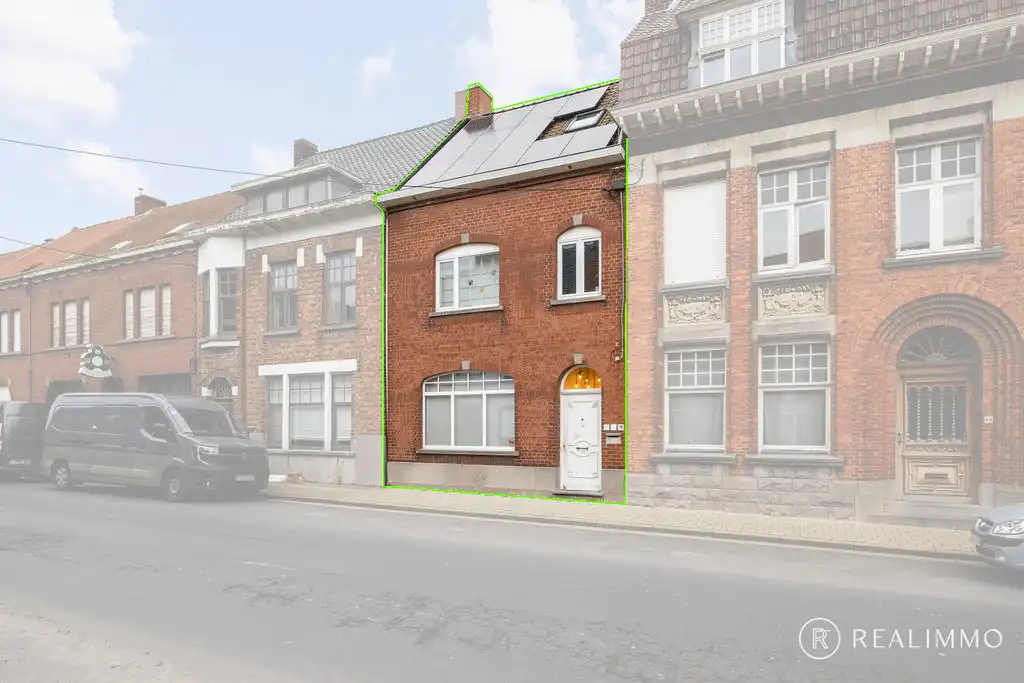 Gezellige en stijlvol gerenoveerde rijwoning te Sint-Denijs foto 27