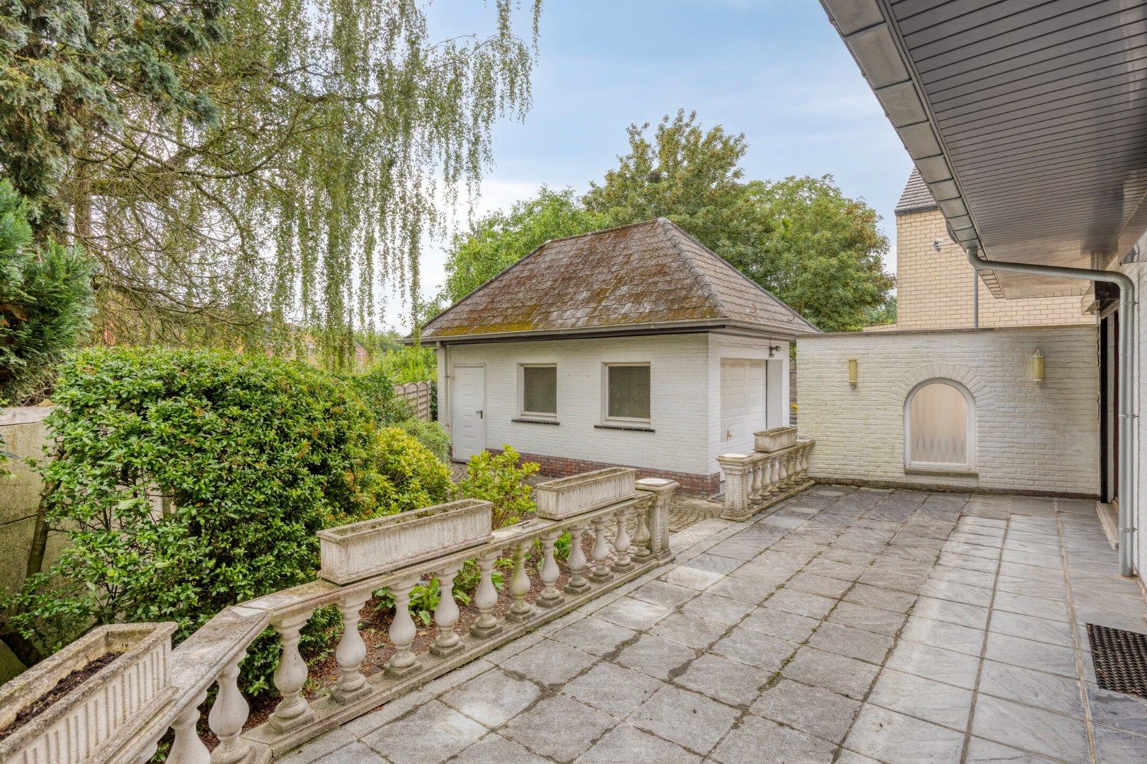 Te renoveren woning met 4 ruime slpks en praktijkruimte op 493 m² te St.-Jozef-Olen ! foto 26