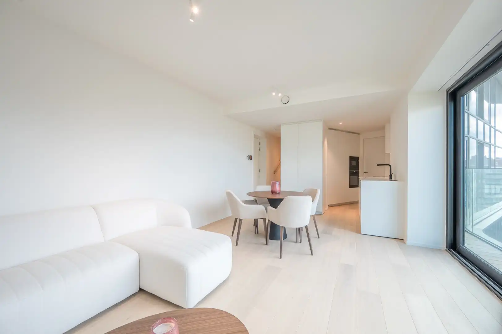 Heldentoren - Duplex genietend van een panoramisch zicht op de kust foto 8