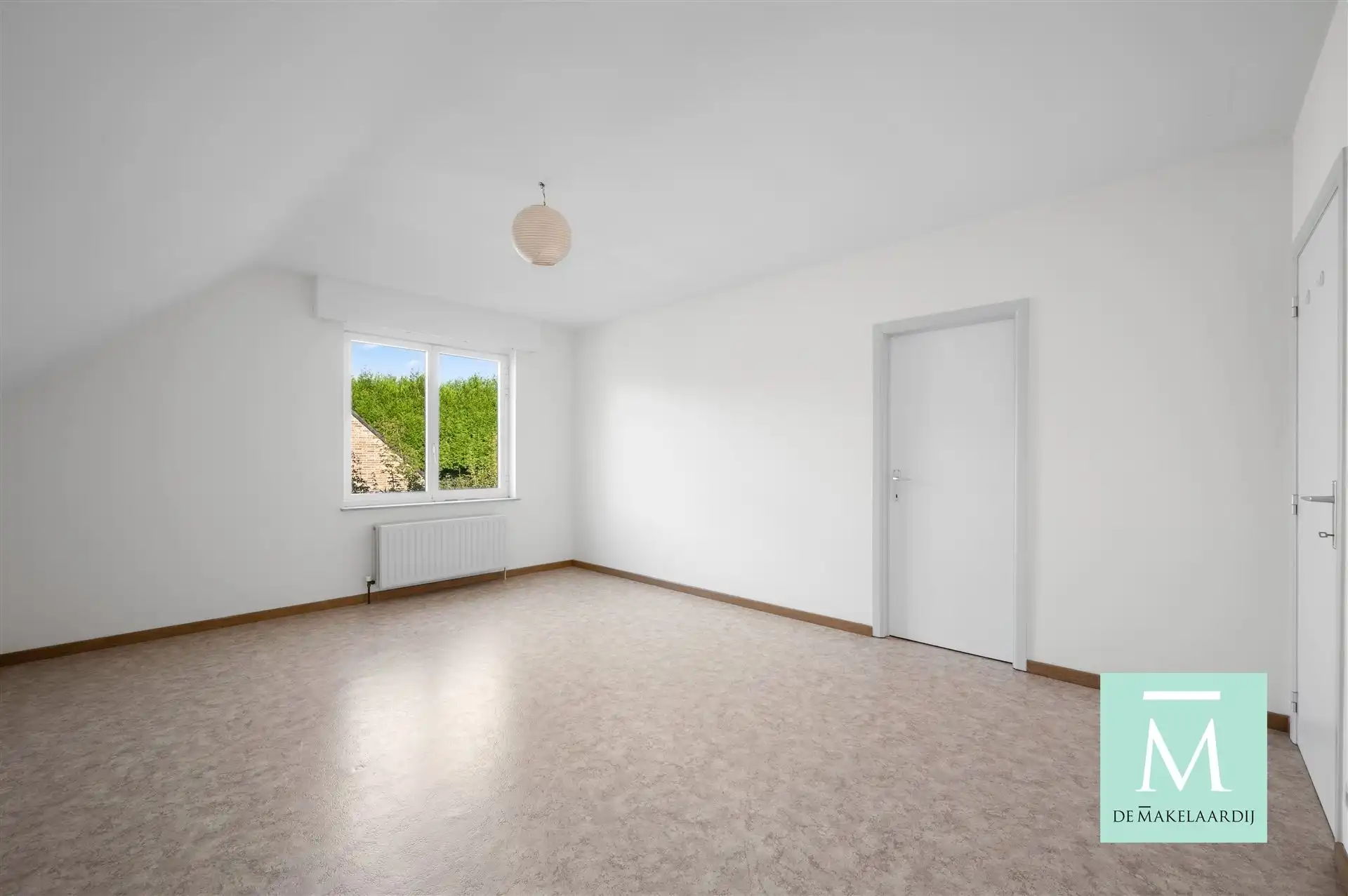 Charmante woning met 3 slaapkamers gelegen in een rustige buurt foto 12