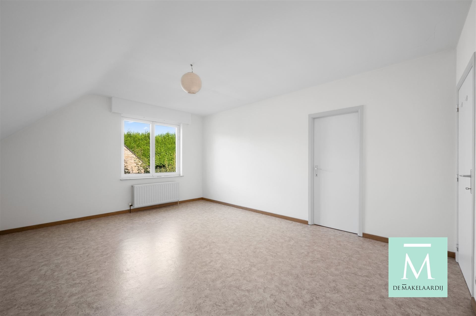 Charmante woning met 3 slaapkamers gelegen in een rustige buurt foto 12