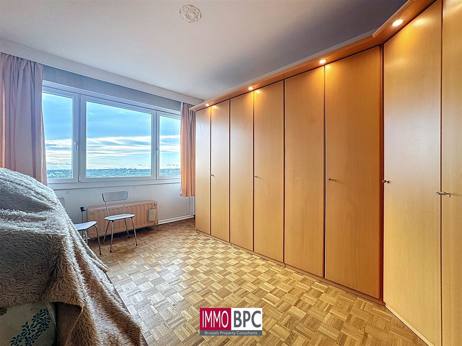 dit prachtige appartement in Ganshoren, waar ruimte, comfort en een indrukwekkend uitzicht  foto 15