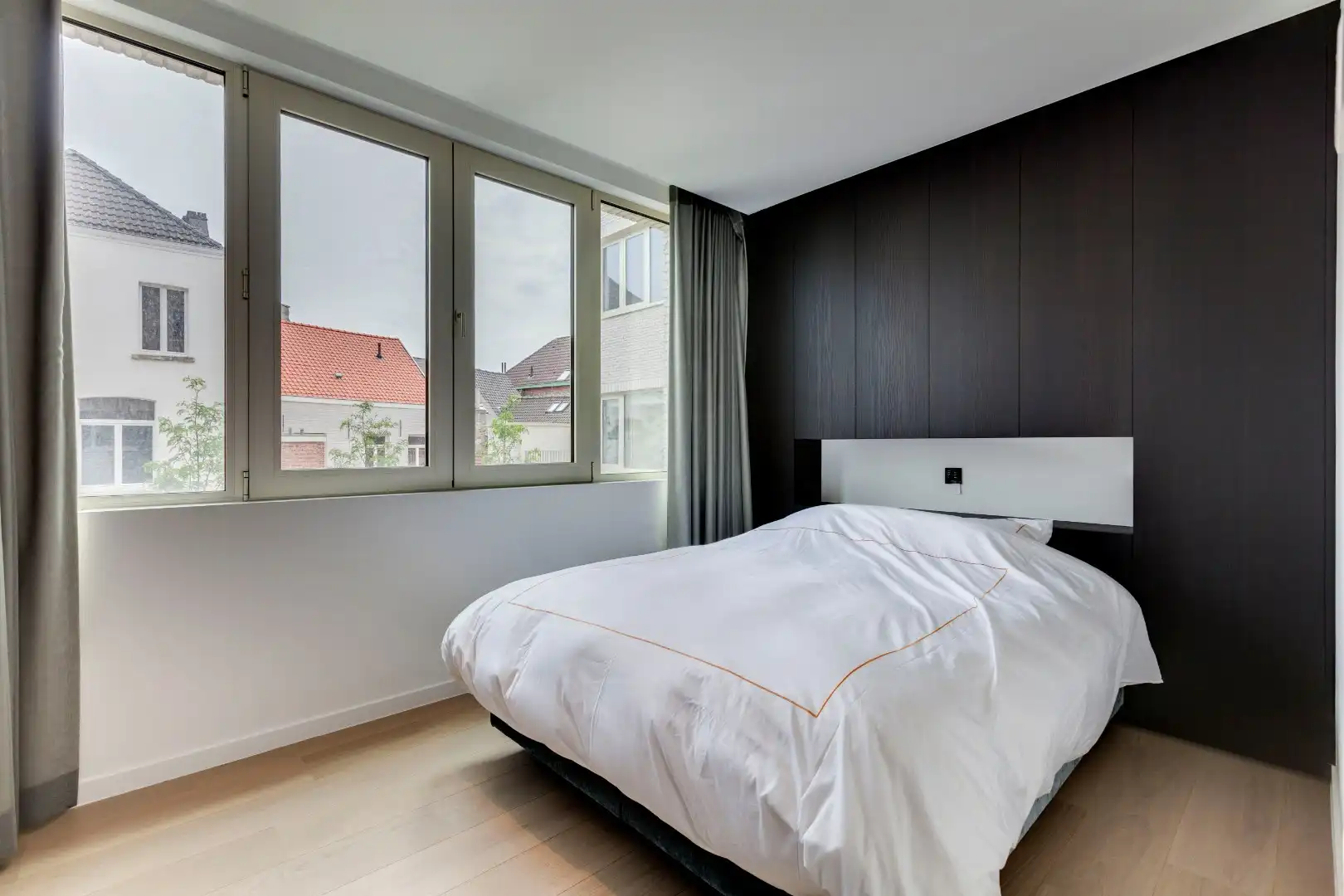 Gemeubeld en luxueus appartement  met parking te Kouterdreef  foto 17