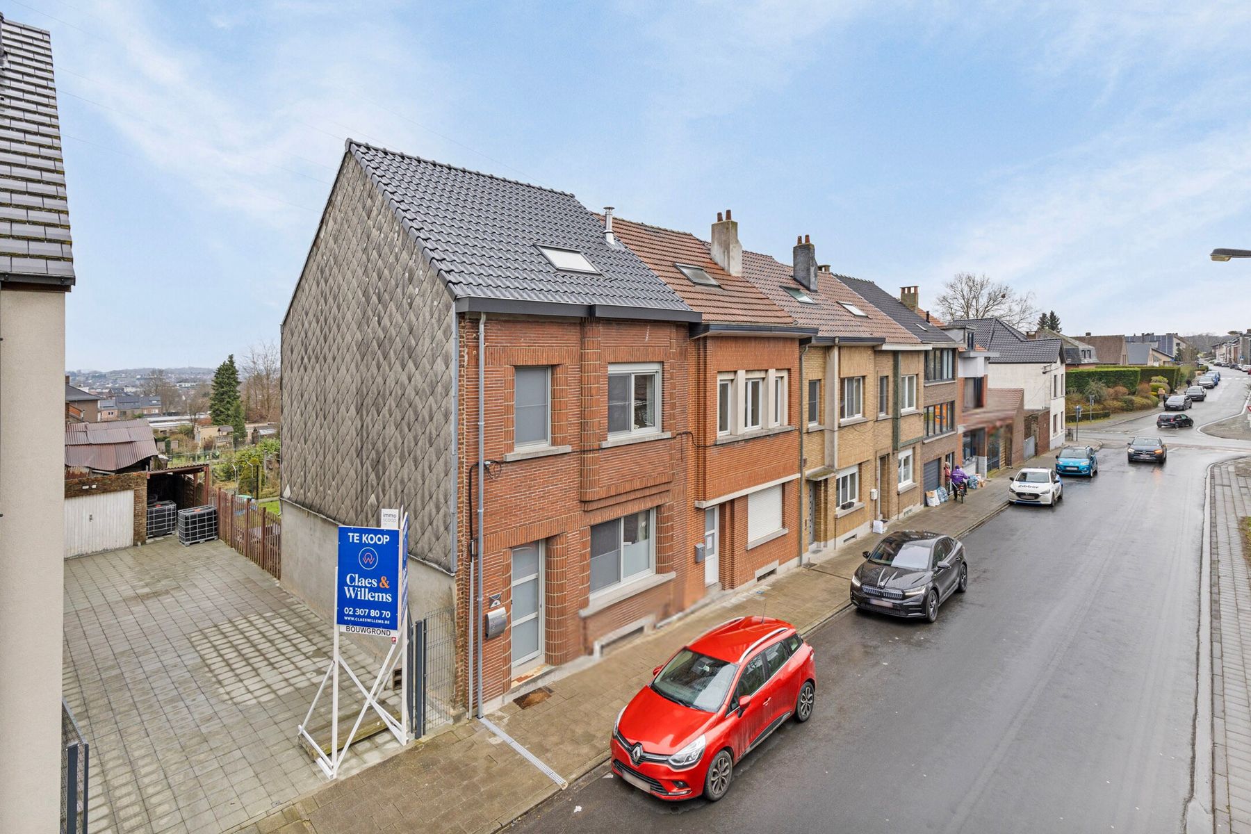 Knusse woning met uitbreidingsmogelijkheden en extra bouwopties in een rustige buurt foto 6