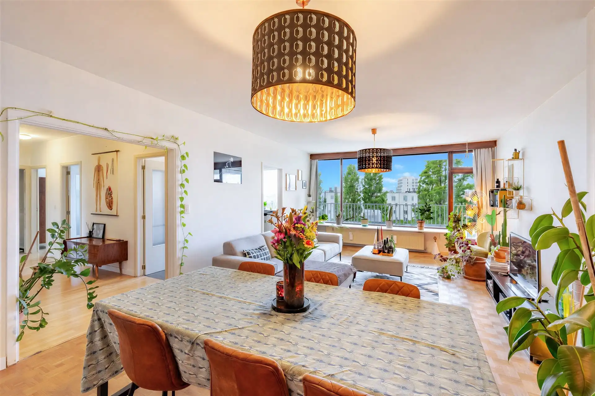 Fantastisch instapklaar appartement met 2 slaapkamers foto 2
