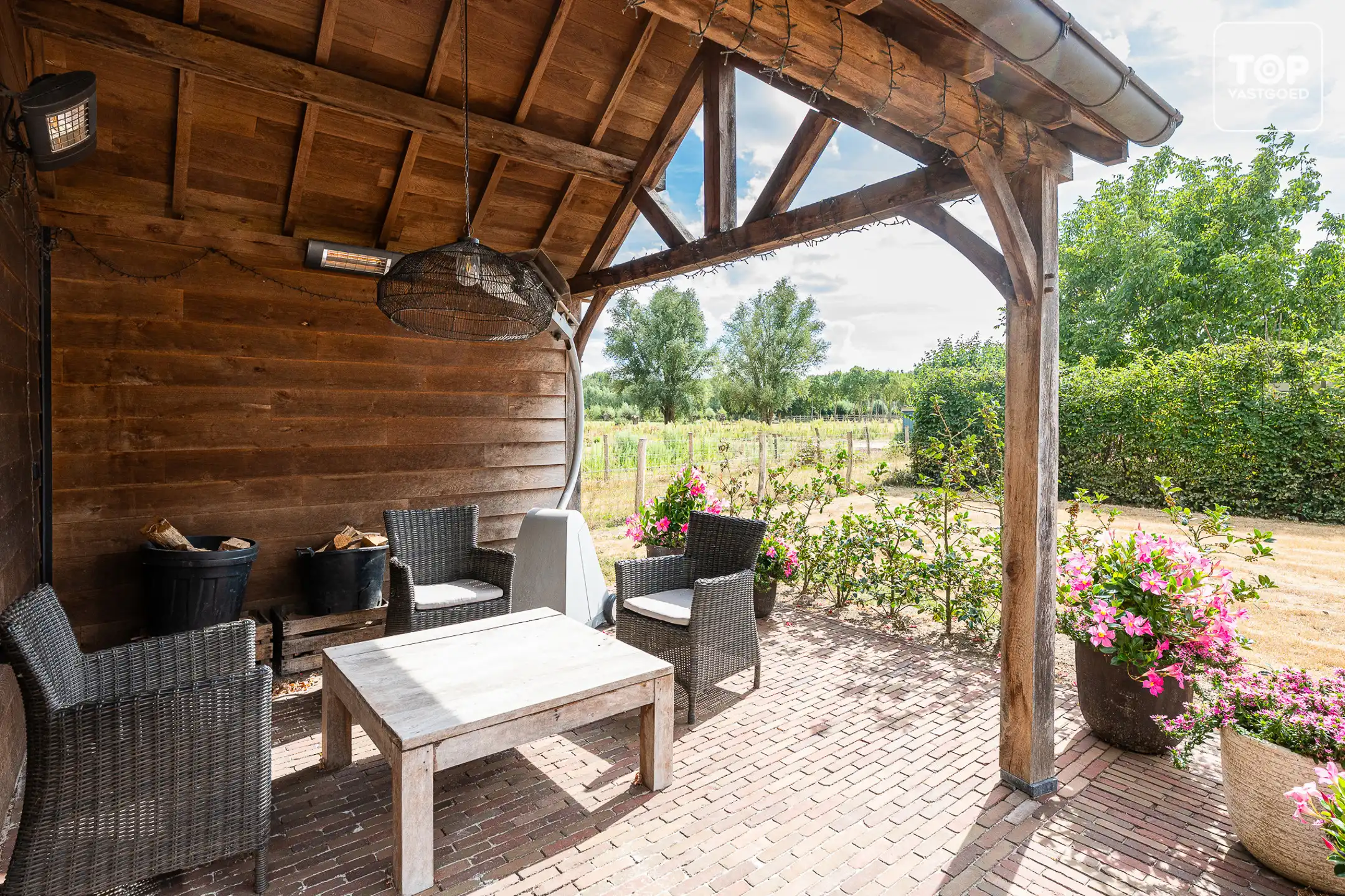 Kwalitatieve villa met 4 slaapkamers en fantastische tuin foto 23