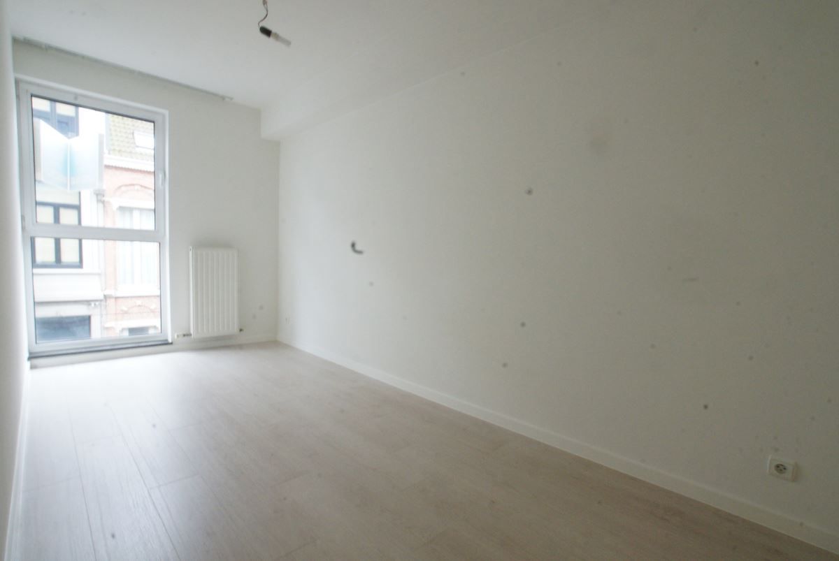 Appartement te huur foto 9