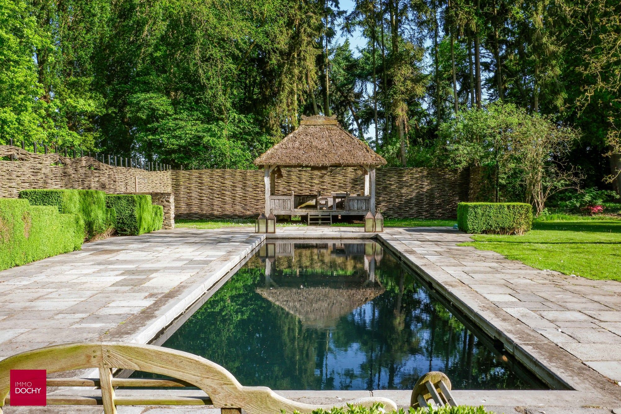 Instapklaar villa-landhuis in landelijke omgeving (arch. Lionel Jadot) foto 17