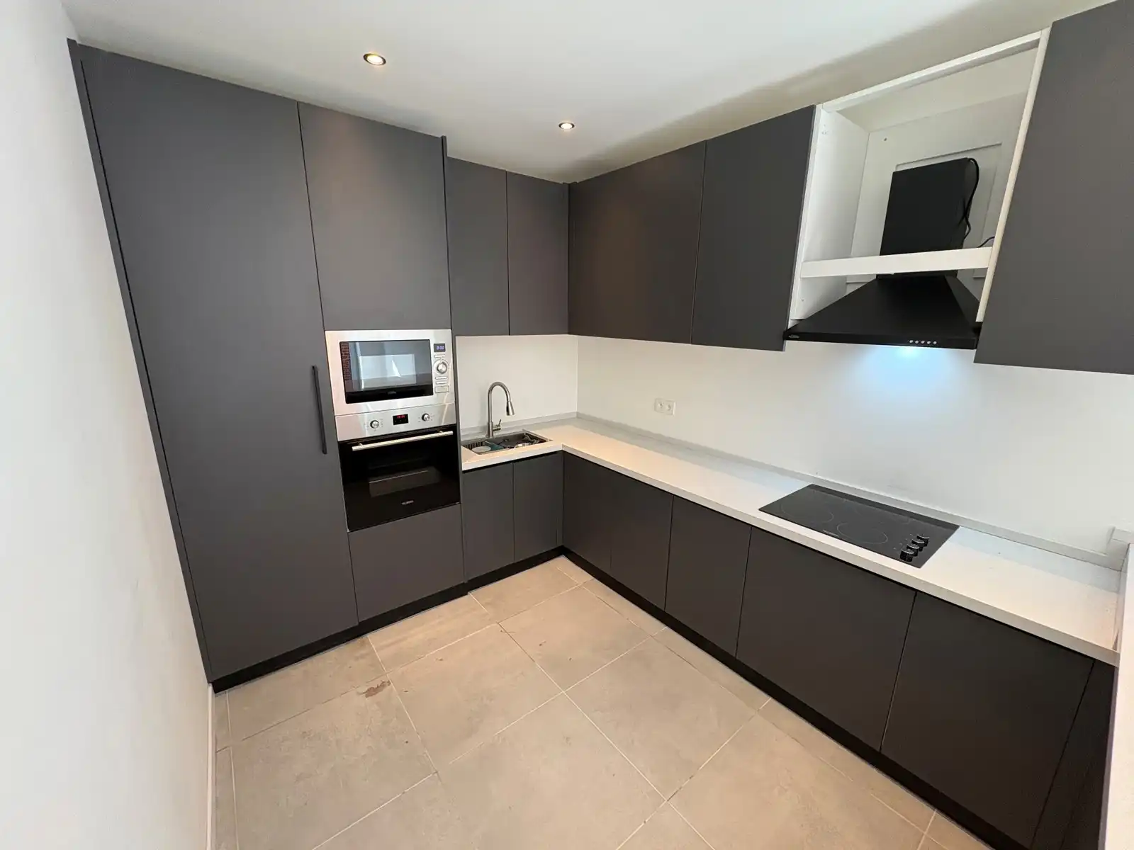 Appartement te koop foto 7