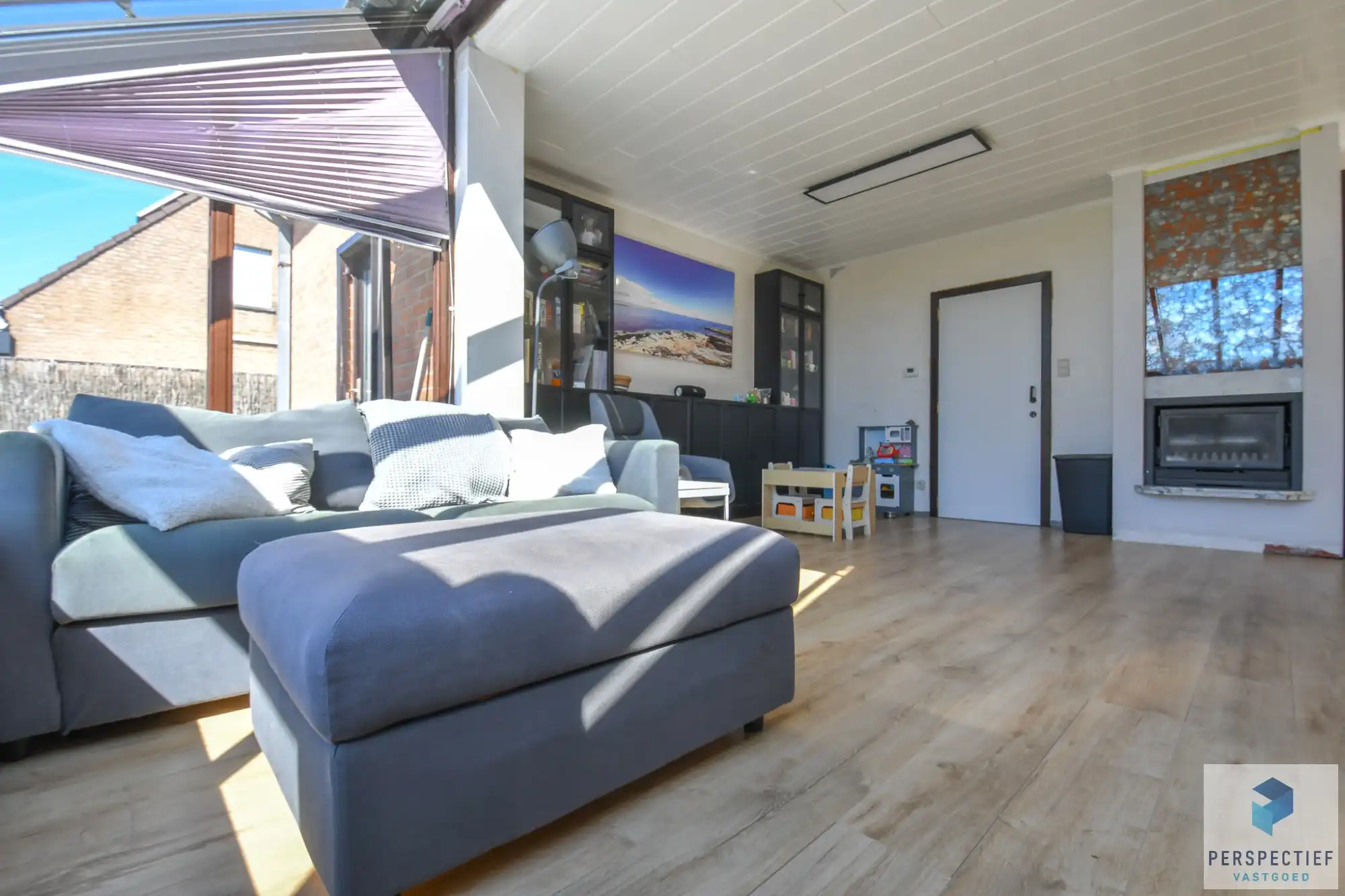 Centraal gelegen ruime woning met 3 slaapkamers - garage en grote tuin op 615 m² foto 13