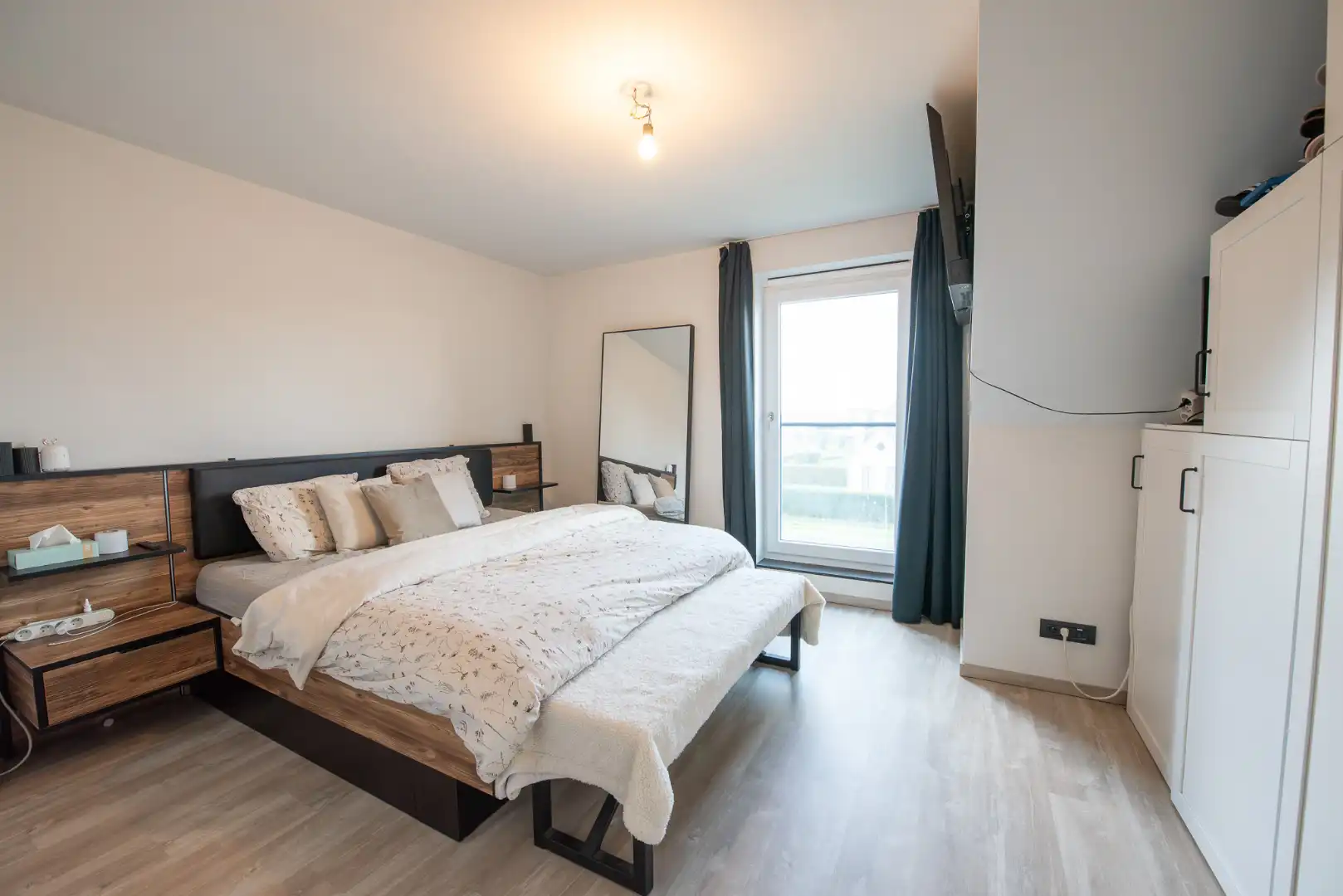 Recent nieuwbouwappartement met ruim terras te koop in Zulte (Machelen) foto 6