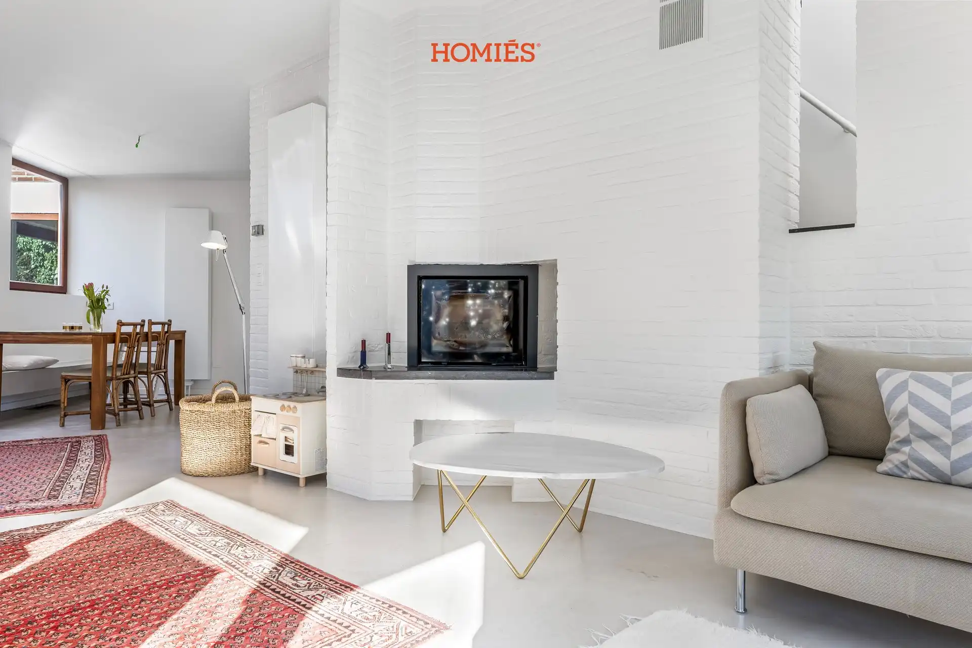 Unieke architectenwoning met veel lichtinval foto 4