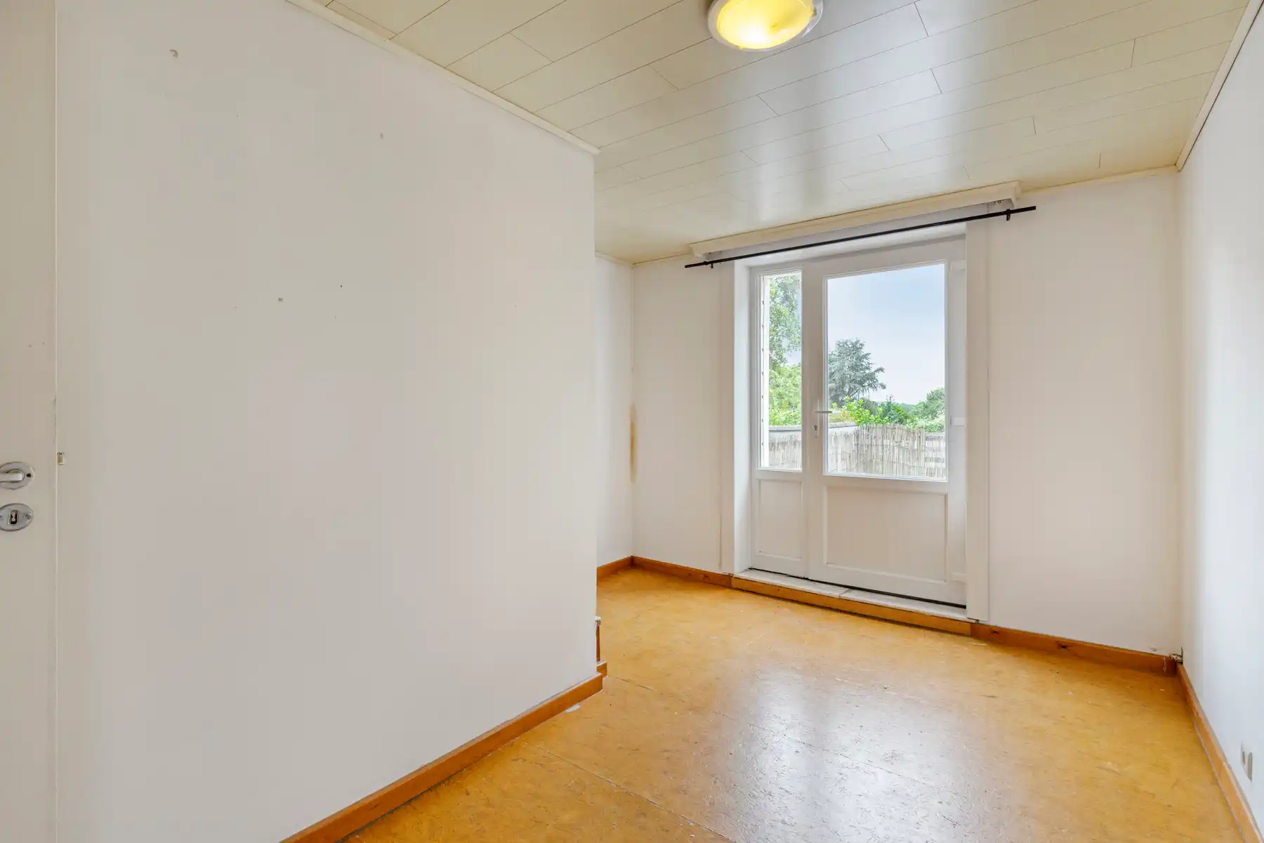 Op te frissen woning zonder renovatieverplichting foto 15