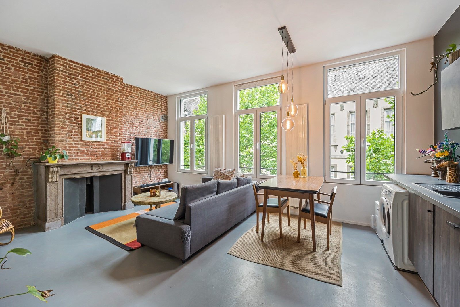 Trendy appartement in een authentieke herenwoning op een toplocatie! foto 3