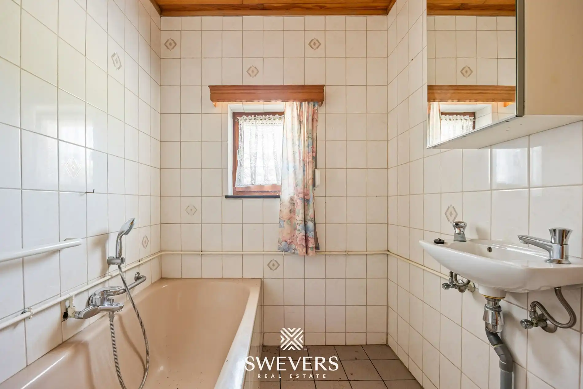 Open bebouwing met veel potentieel op riant perceel  foto 14