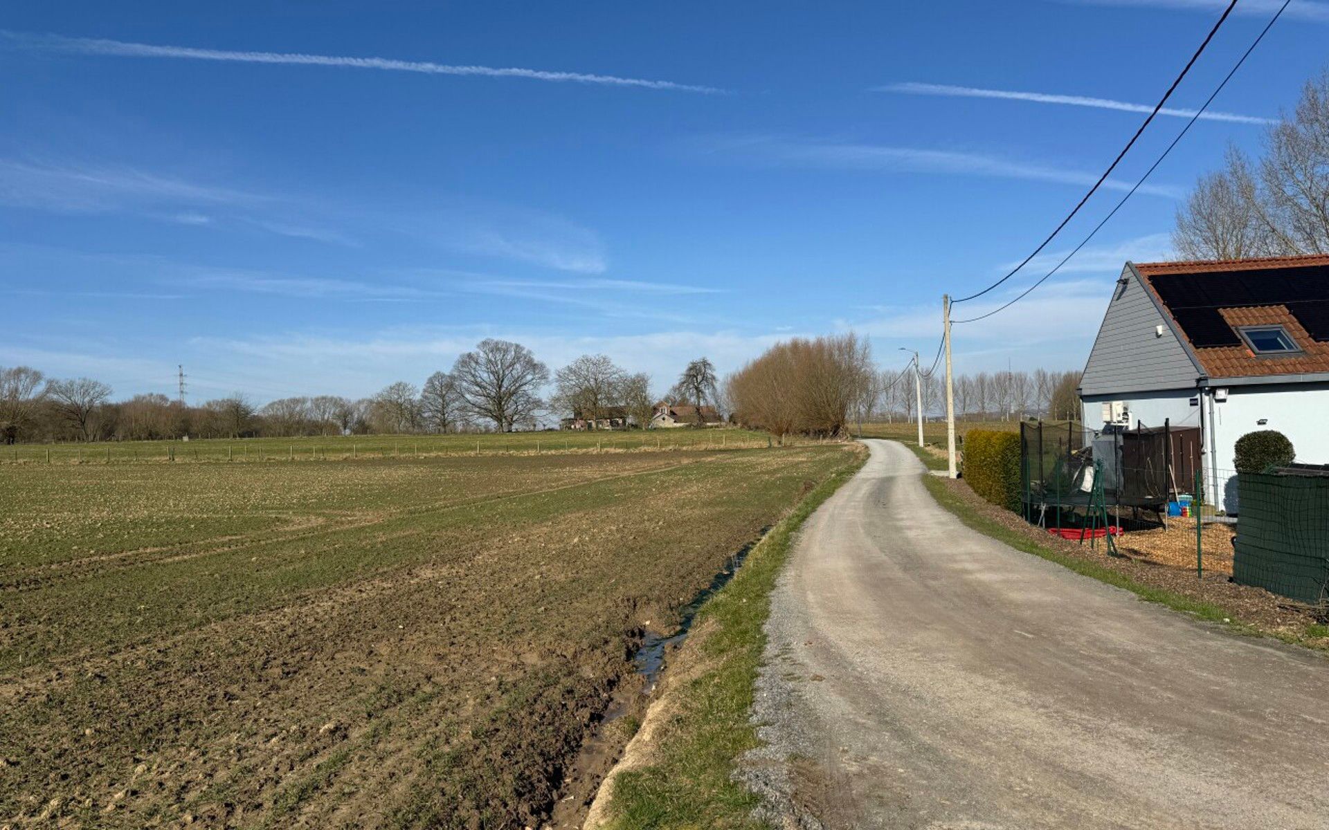 Rustig gelegen woning met 3 slaapkamers foto 5
