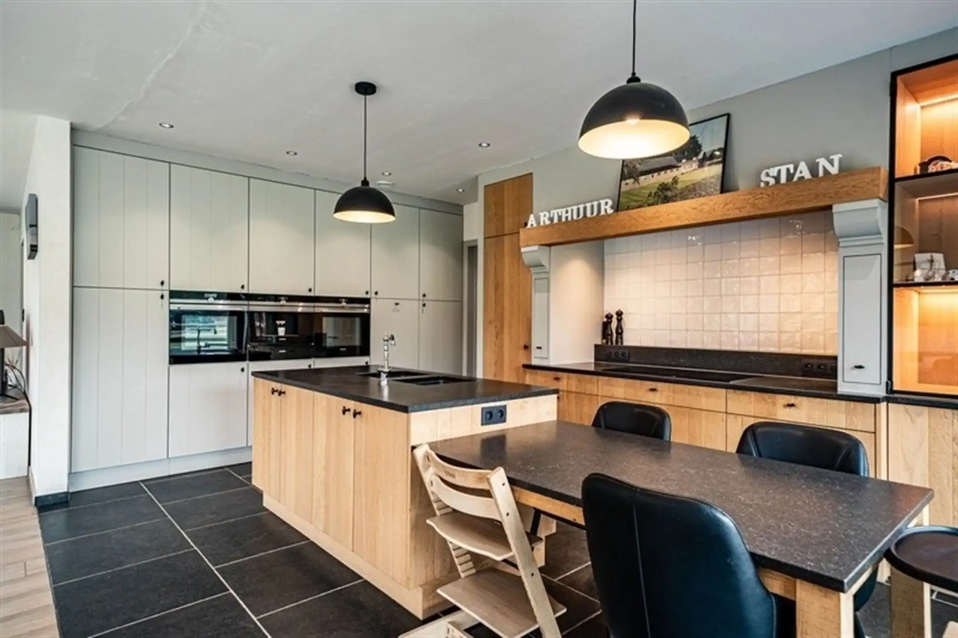Energiezuinige villa met 4 slpk op een perceel groter dan 1 hectare foto 6