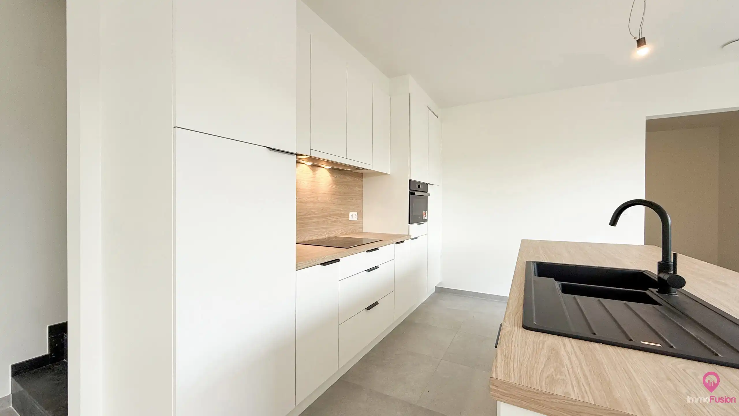 Praktische nieuwbouwwoning met 3 slpks in rustige straat! foto 4