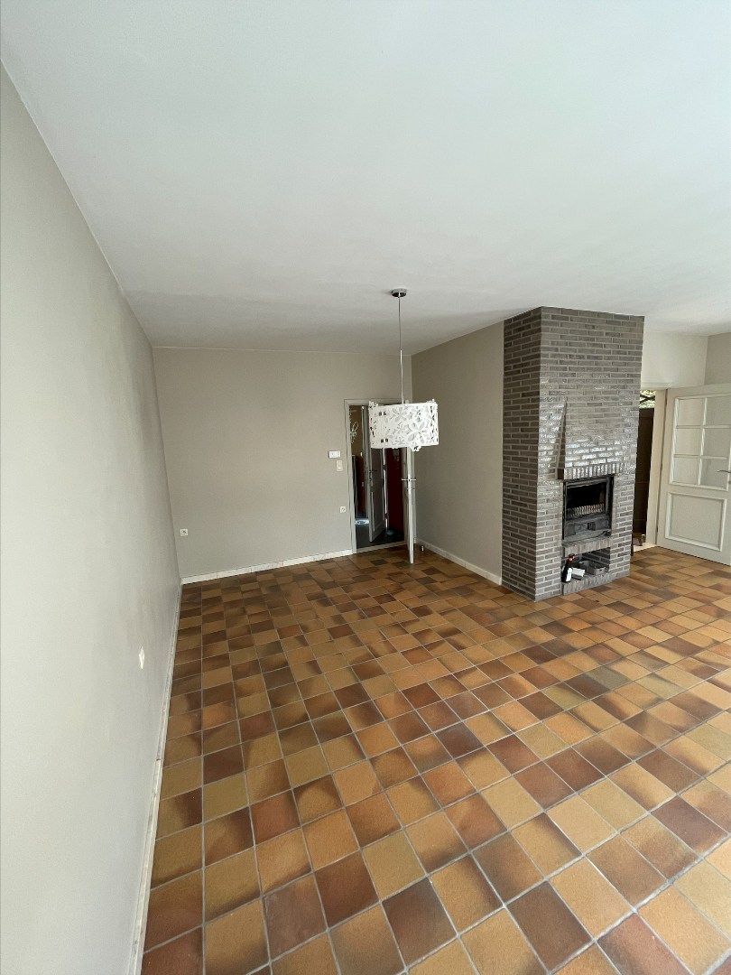 Ruime halfopen woning met 3 slaapkamers in Kiewit foto 7