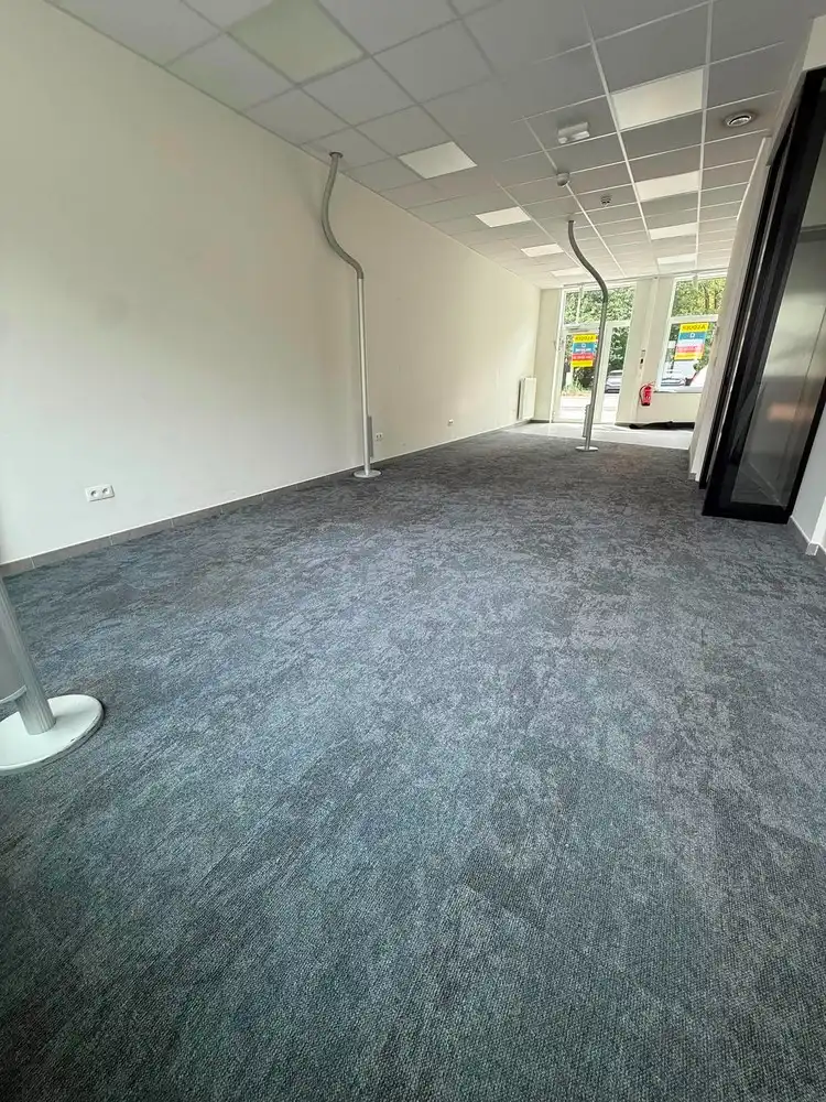 Instapklaar kantoorgebouw in de ontwikkeling Jardins de la Pasture NAAST BNP PARIBAS FORTIS foto 18