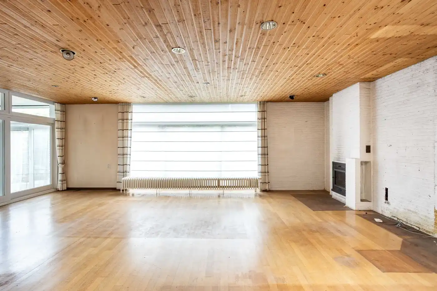 Ruime alleenstaande gelijkvloerse woning met 4 slaapkamers in Heestert foto 5