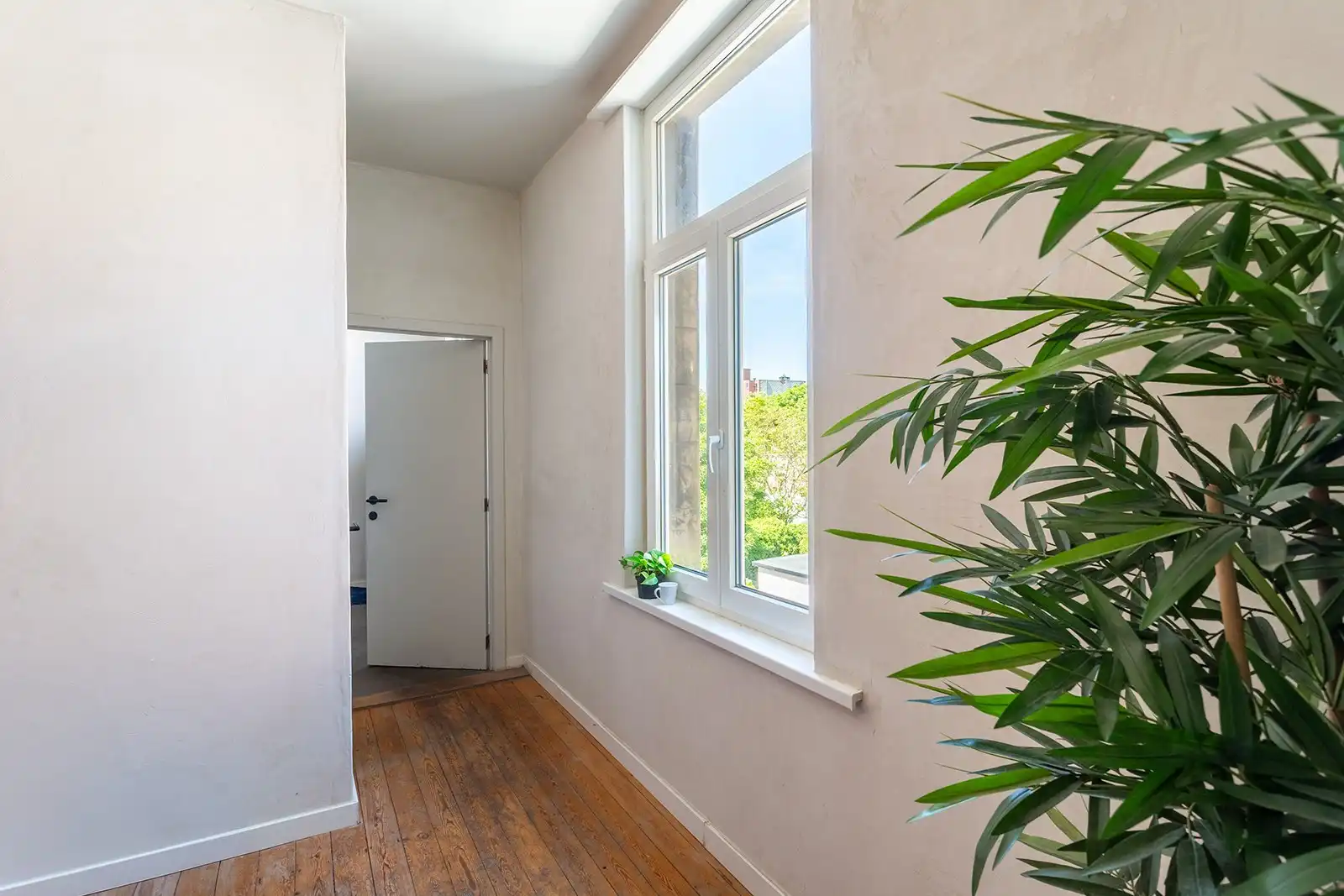 Charmant duplex appartement in authentiek gebouw foto 13