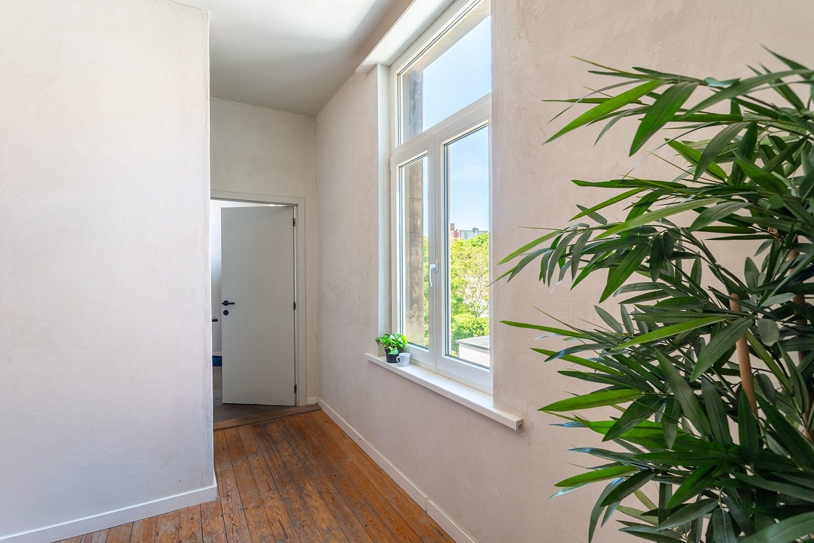 Charmant duplex appartement in authentiek gebouw foto 13